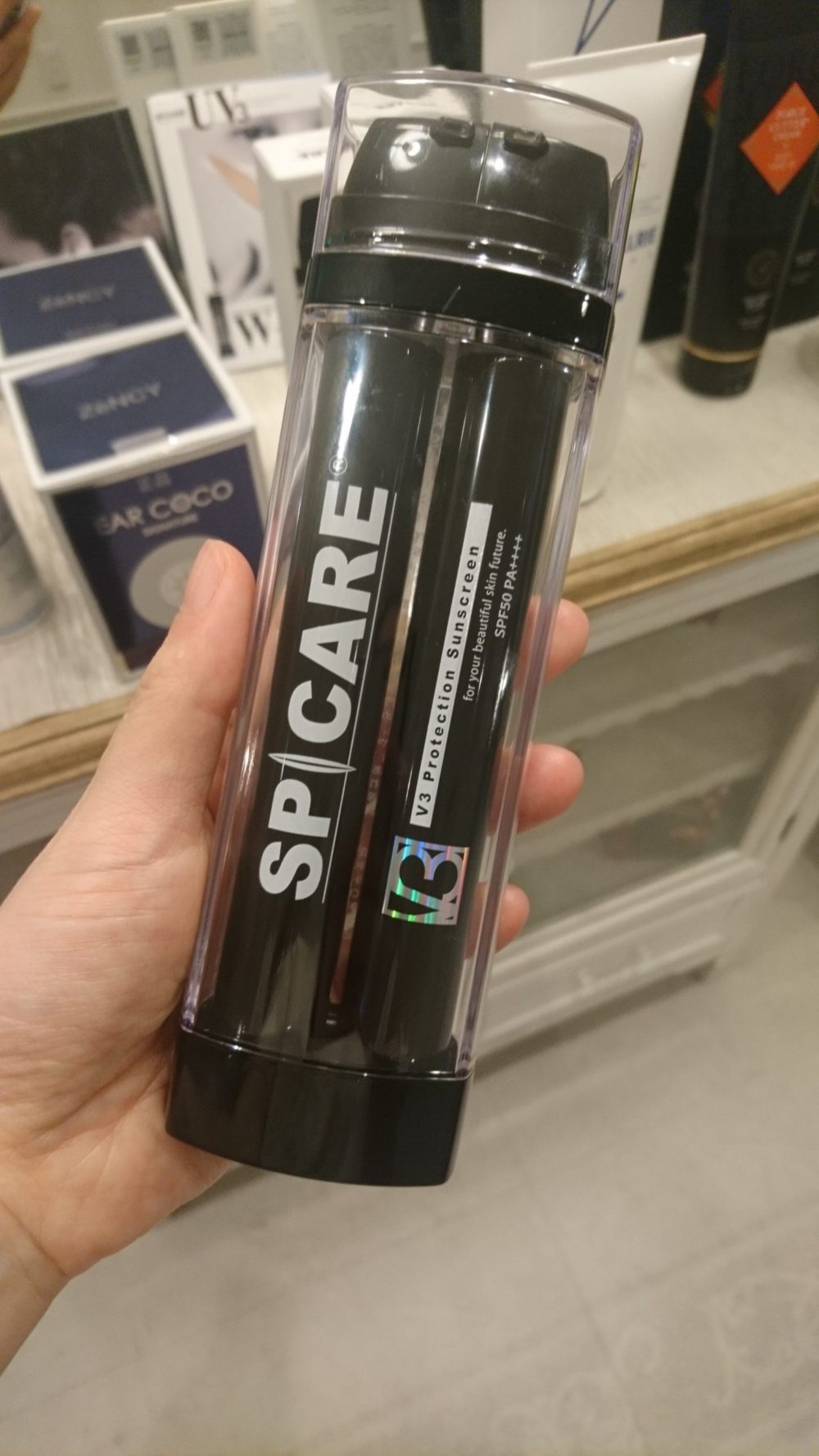 UV3＆イヤーココが入荷しましたよ